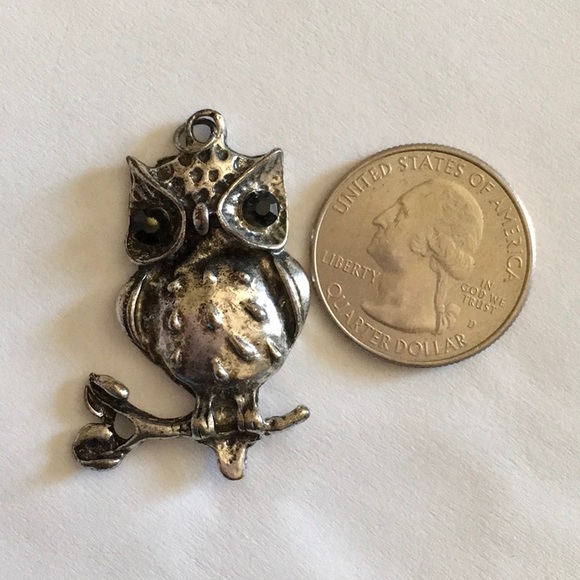 Vintage silver tone metal owl HALLOWEEN appeal 🎃 - Picture 4 of 4